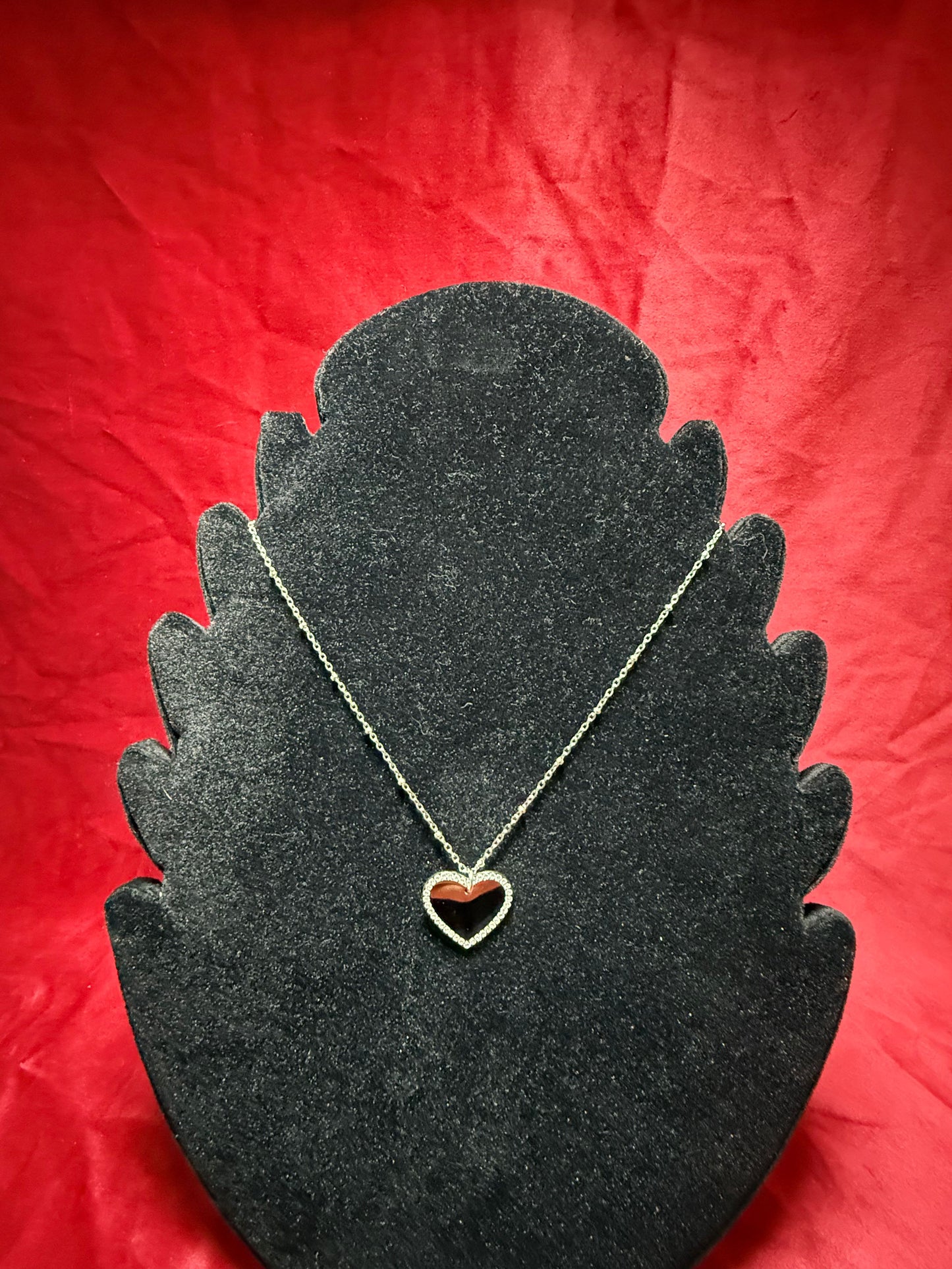 Collana pendente cuore bordo con strass (personalizzabile)