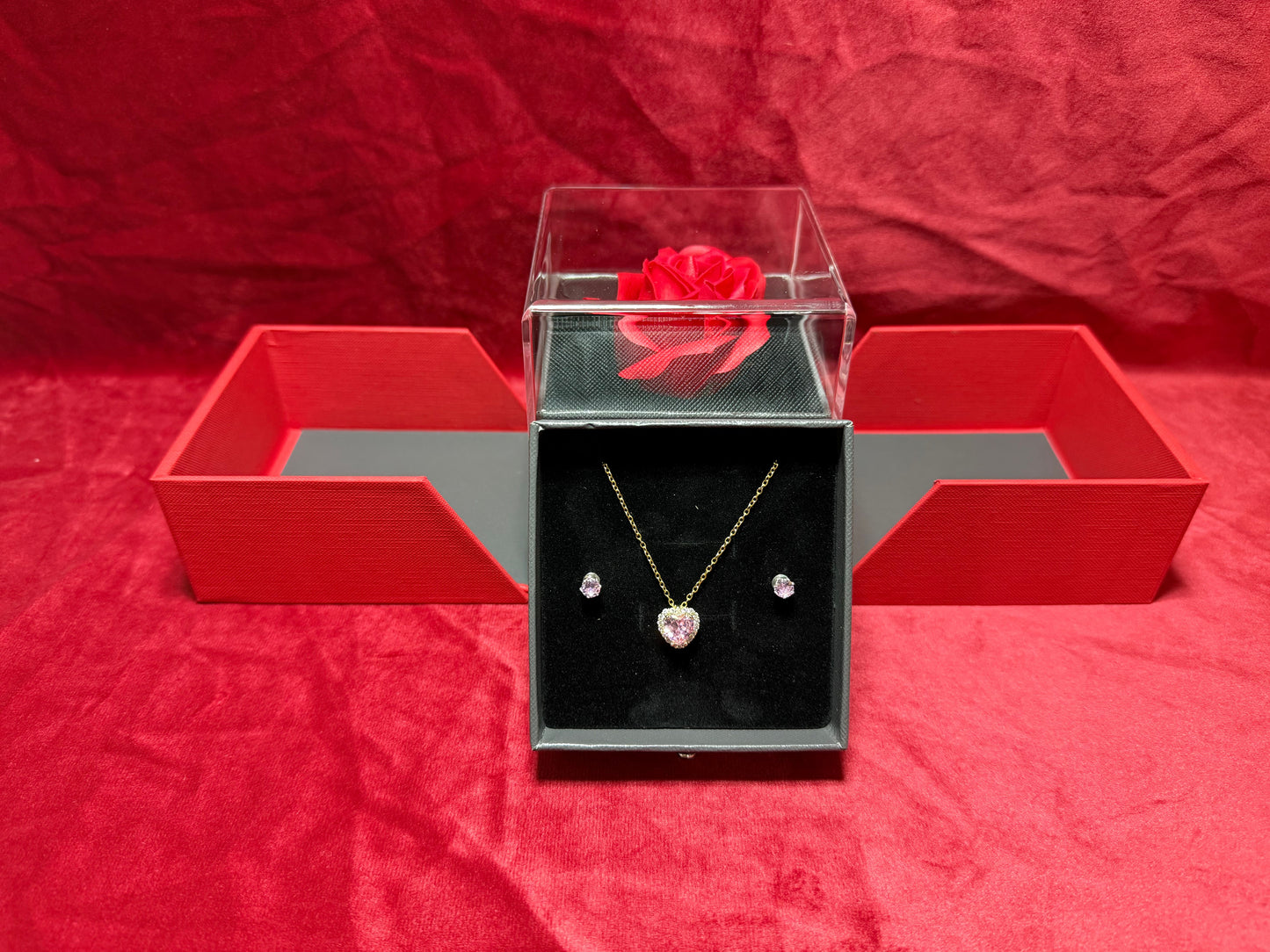 box-con-rosa-rossa-collana-orecchini