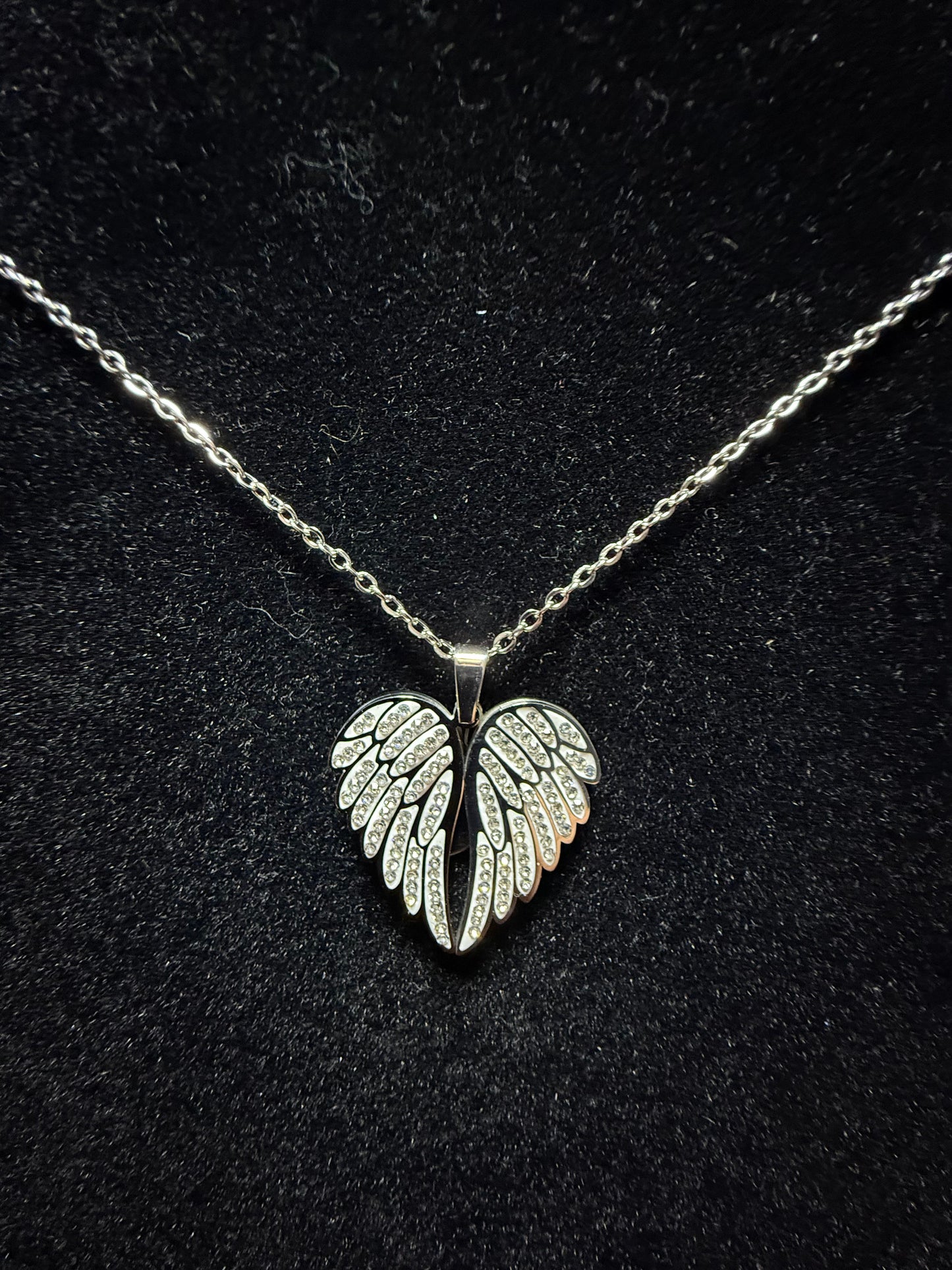 collana-cuore-apribile-con-brillantini-personalizzabile