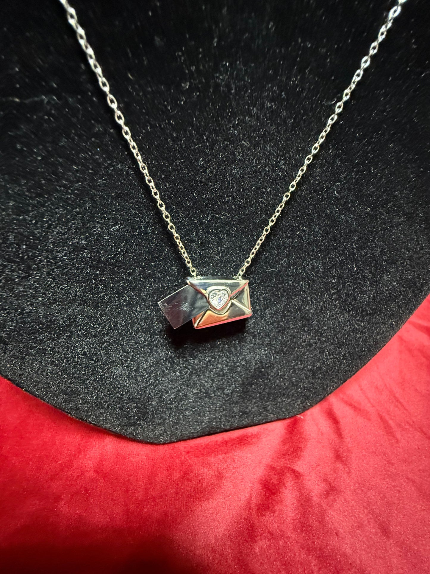 collana-pendente-busta-personalizzabile