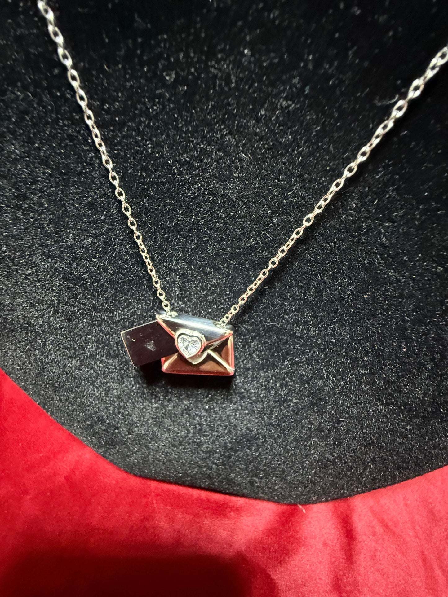 collana-pendente-busta-personalizzabile