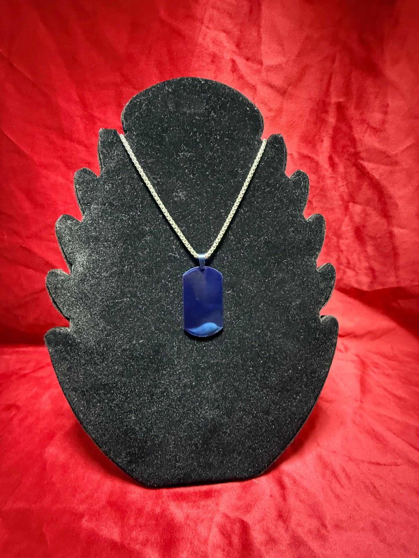 collana-targhetta-blu-personalizzabile