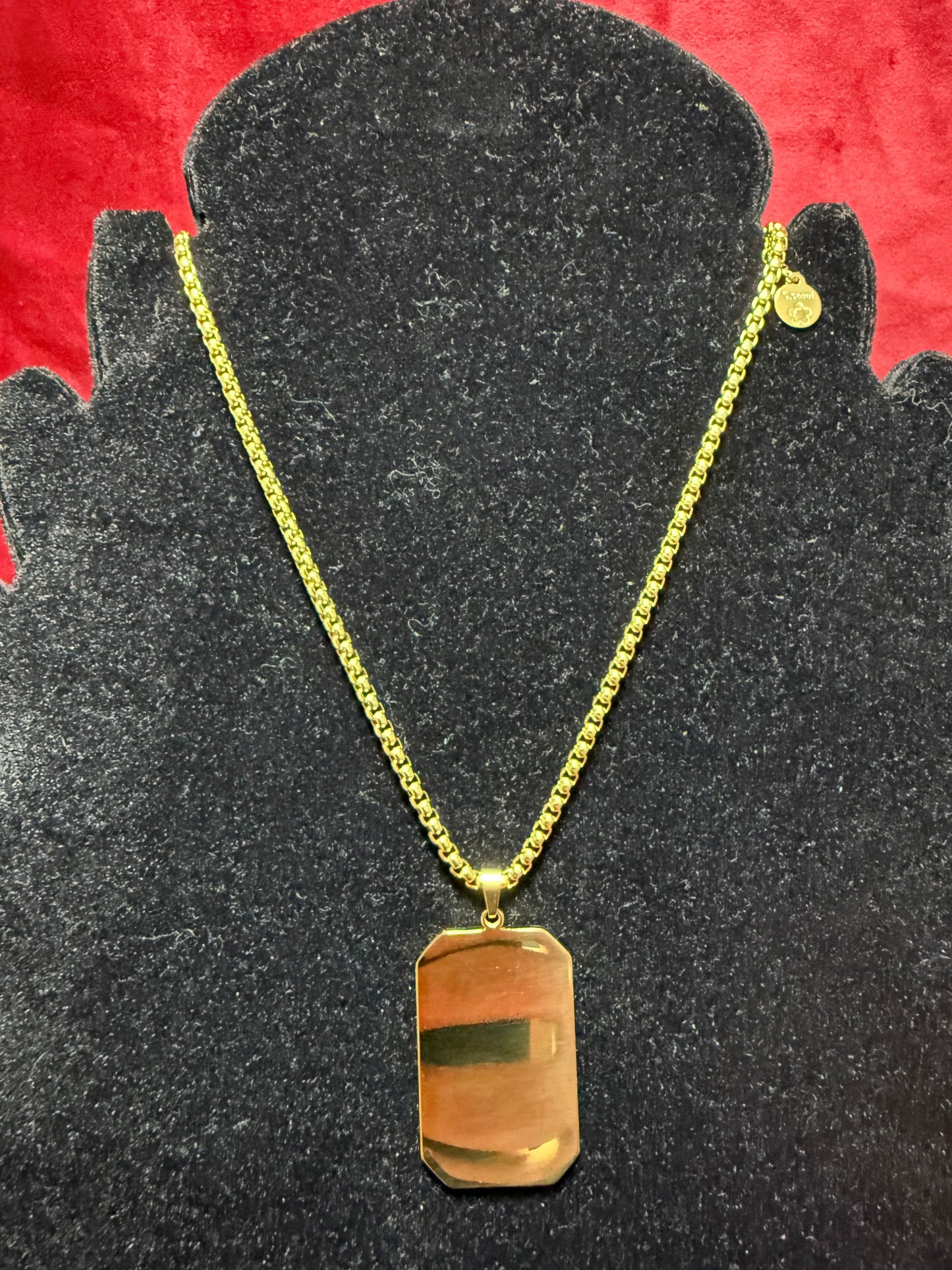 collana-targhetta-oro-personalizzabile