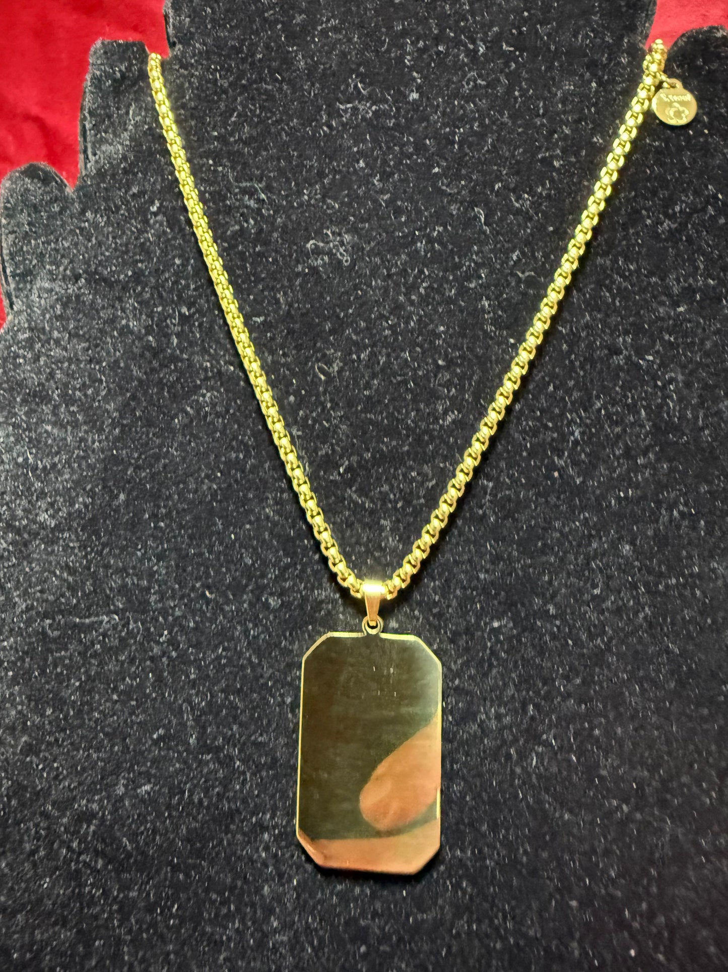 collana-targhetta-oro-personalizzabile