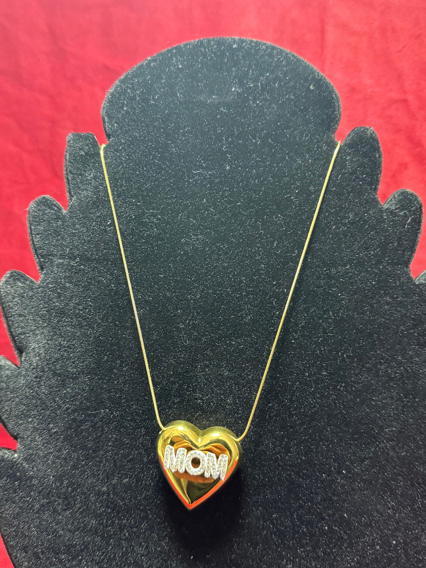 collana-cuori-e-corni-rossi