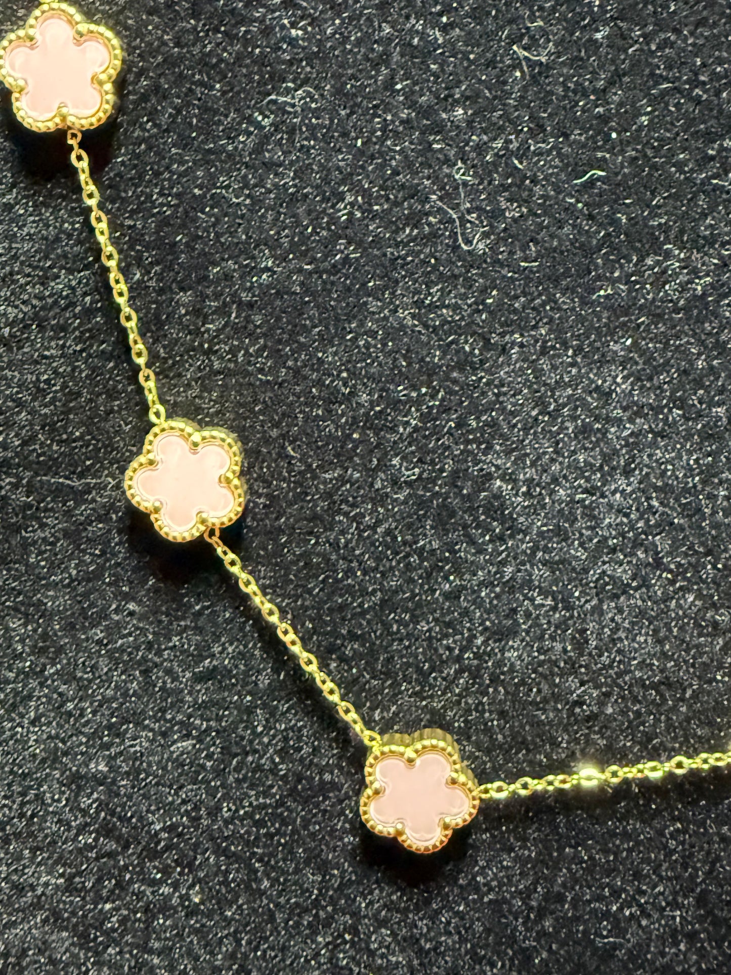 collana-pendente-modello-van-cleef