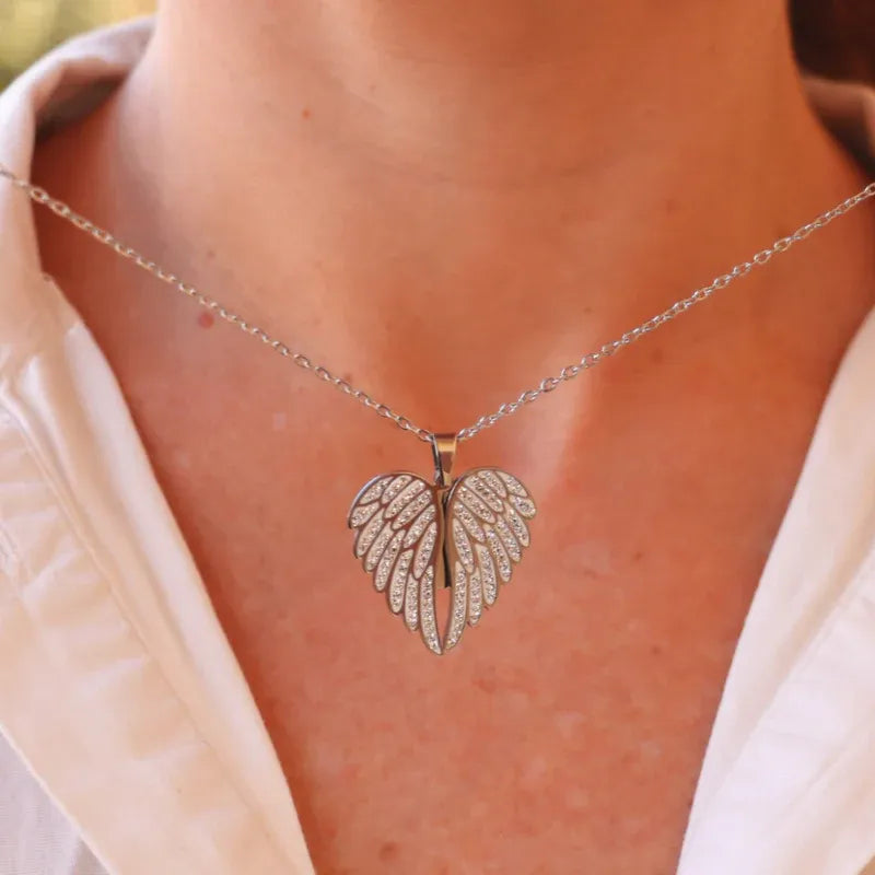 collana-cuore-apribile-con-brillantini-personalizzabile