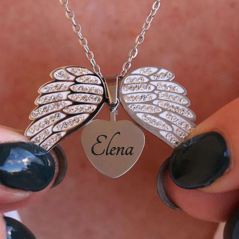 collana-cuore-apribile-con-brillantini-personalizzabile