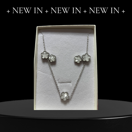 collana-orecchini-modello-van-cleef-bianco