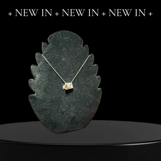 collana-pendente-busta-personalizzabile