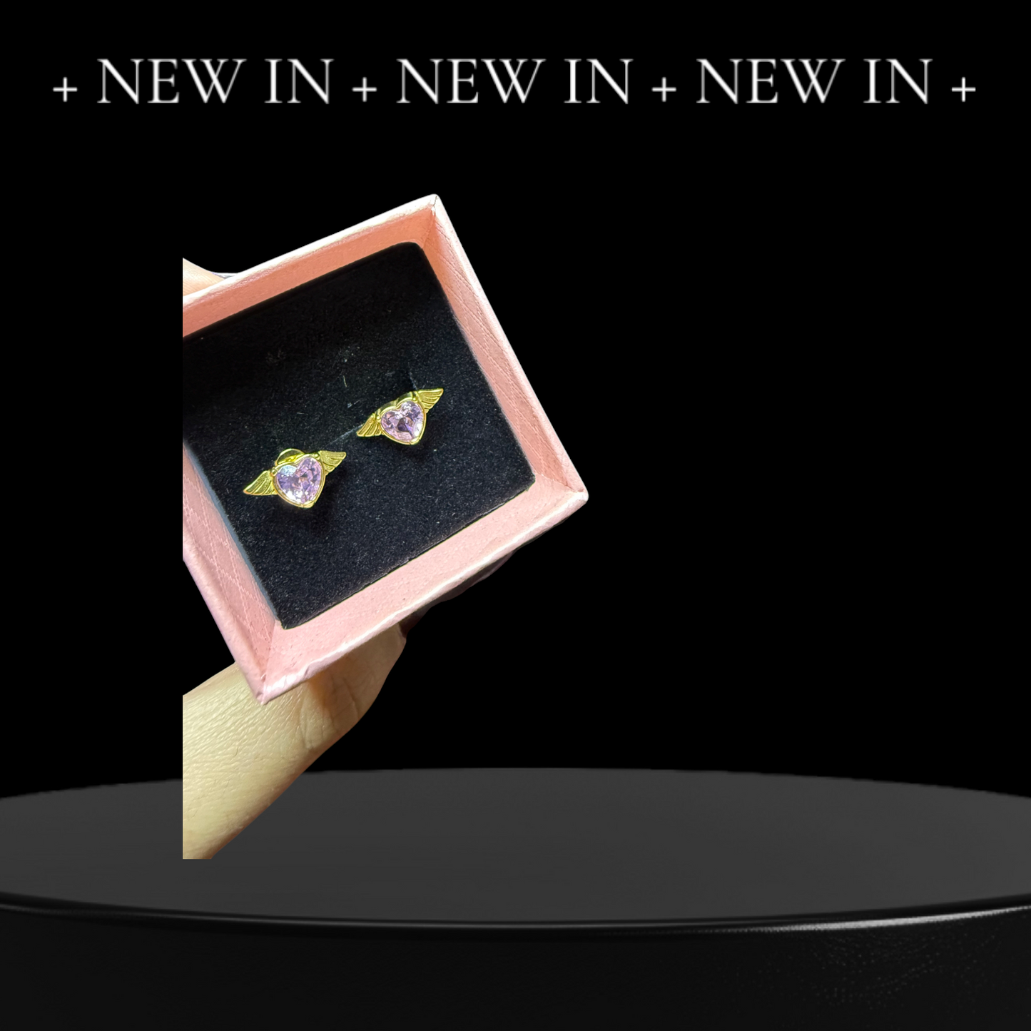 orecchini-cuori-con-ali-rosa-bianco